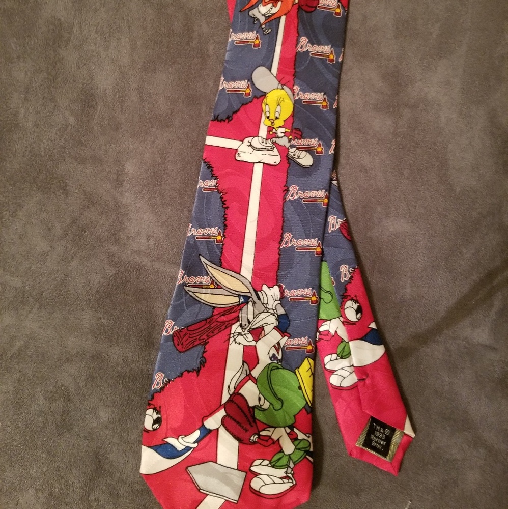Looney Toons Atlanta Braves Tie